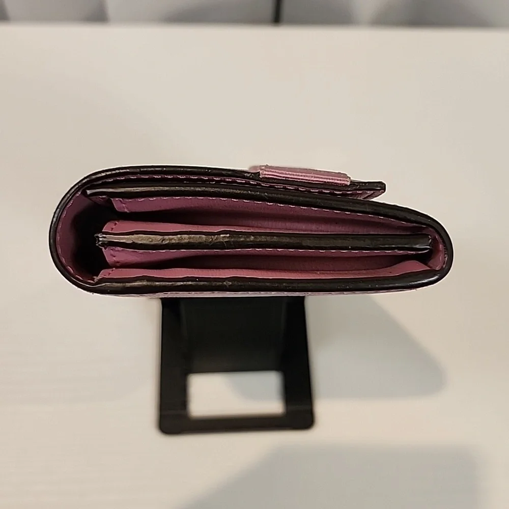 Salvatore Ferragamo Wallet With Box